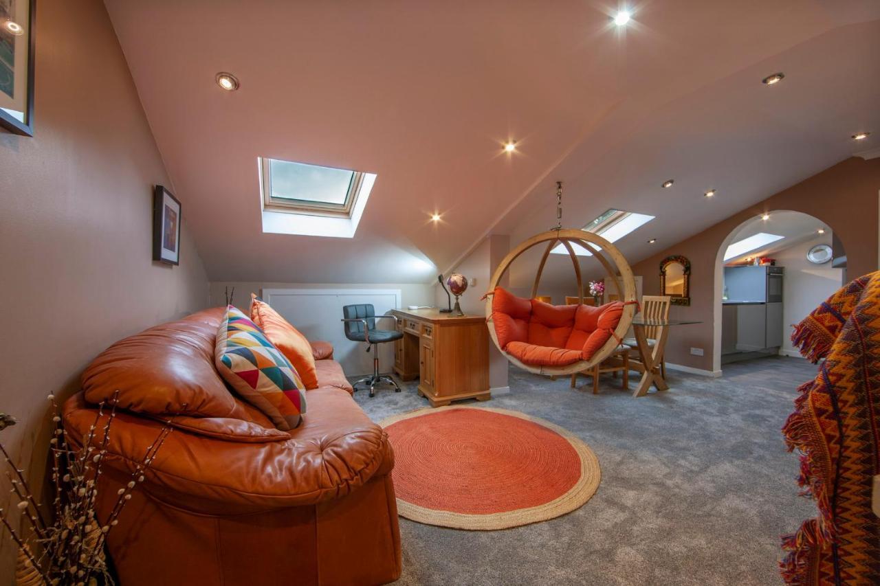 Premium 2Nd Floor 2 Bed Apt Sleeps 4 Adults In Oban Town Exterior photo