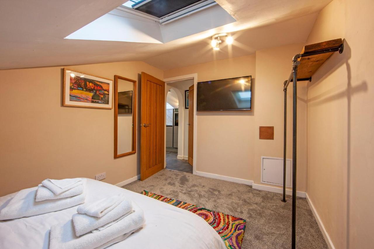 Premium 2Nd Floor 2 Bed Apt Sleeps 4 Adults In Oban Town Exterior photo